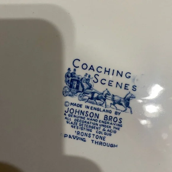 Handmade Johnson Bros Blue Coaching Scenes platter - Picture 6 of 8